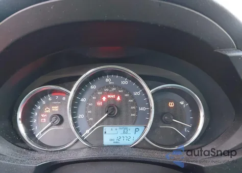 2016 Toyota Corolla Le z USA, uszkodzony, nr VIN 5YFBURHE8GP511246